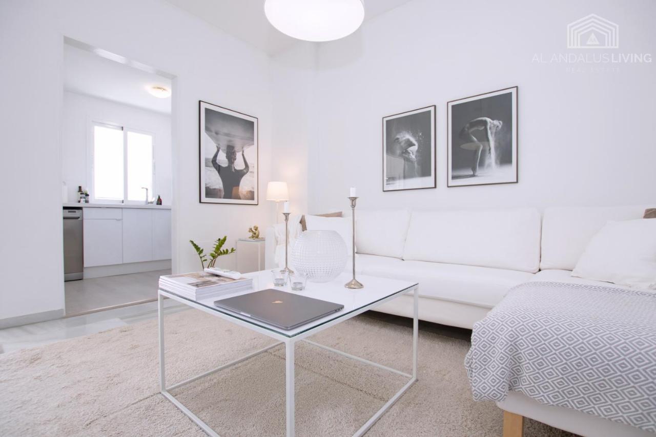 מאלגה Scandinavian Style Apartment With Amazing Sea Views And South West Facing Sunny Terrace In Miraflores Walking Distance To The Beach! מראה חיצוני תמונה