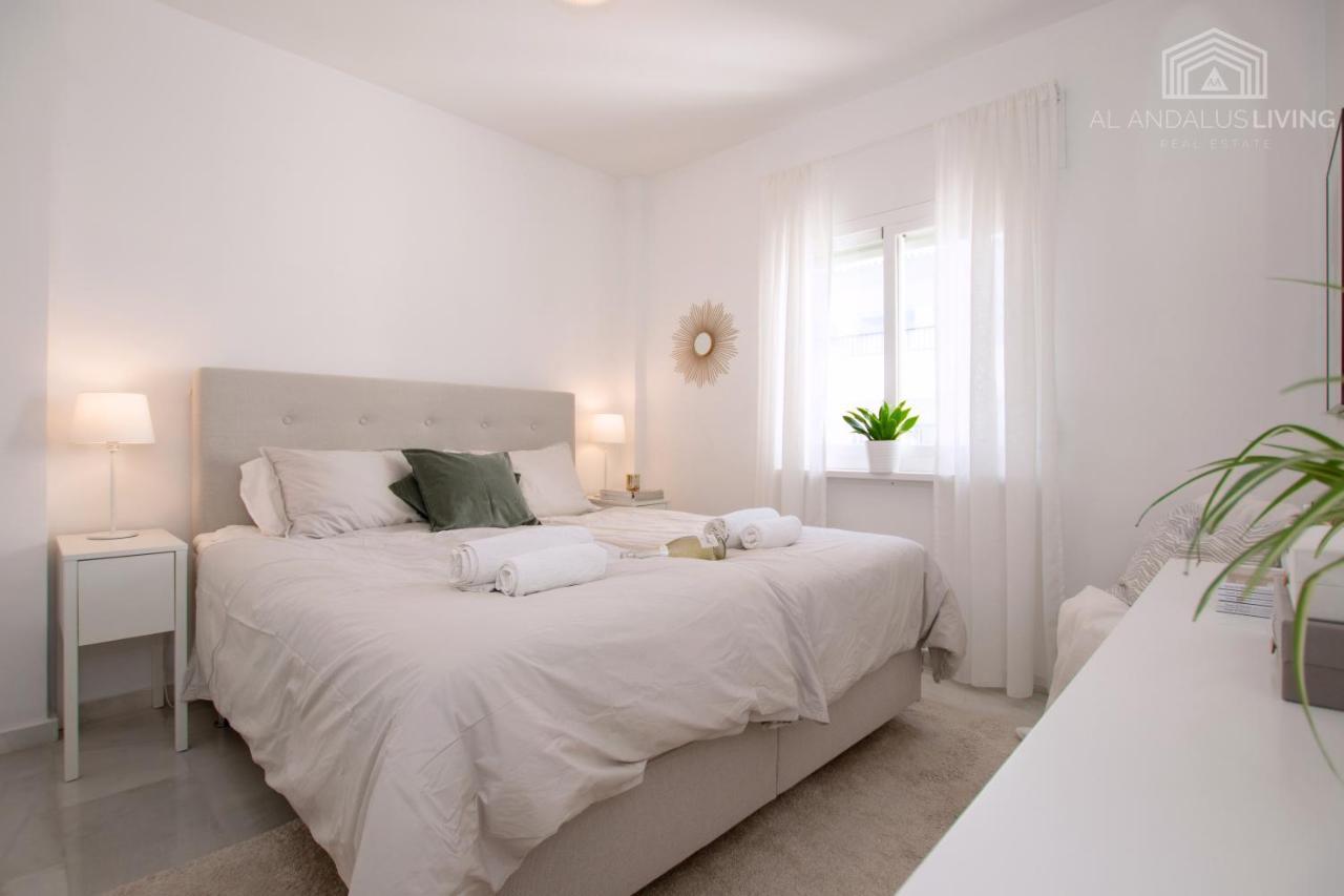 מאלגה Scandinavian Style Apartment With Amazing Sea Views And South West Facing Sunny Terrace In Miraflores Walking Distance To The Beach! מראה חיצוני תמונה