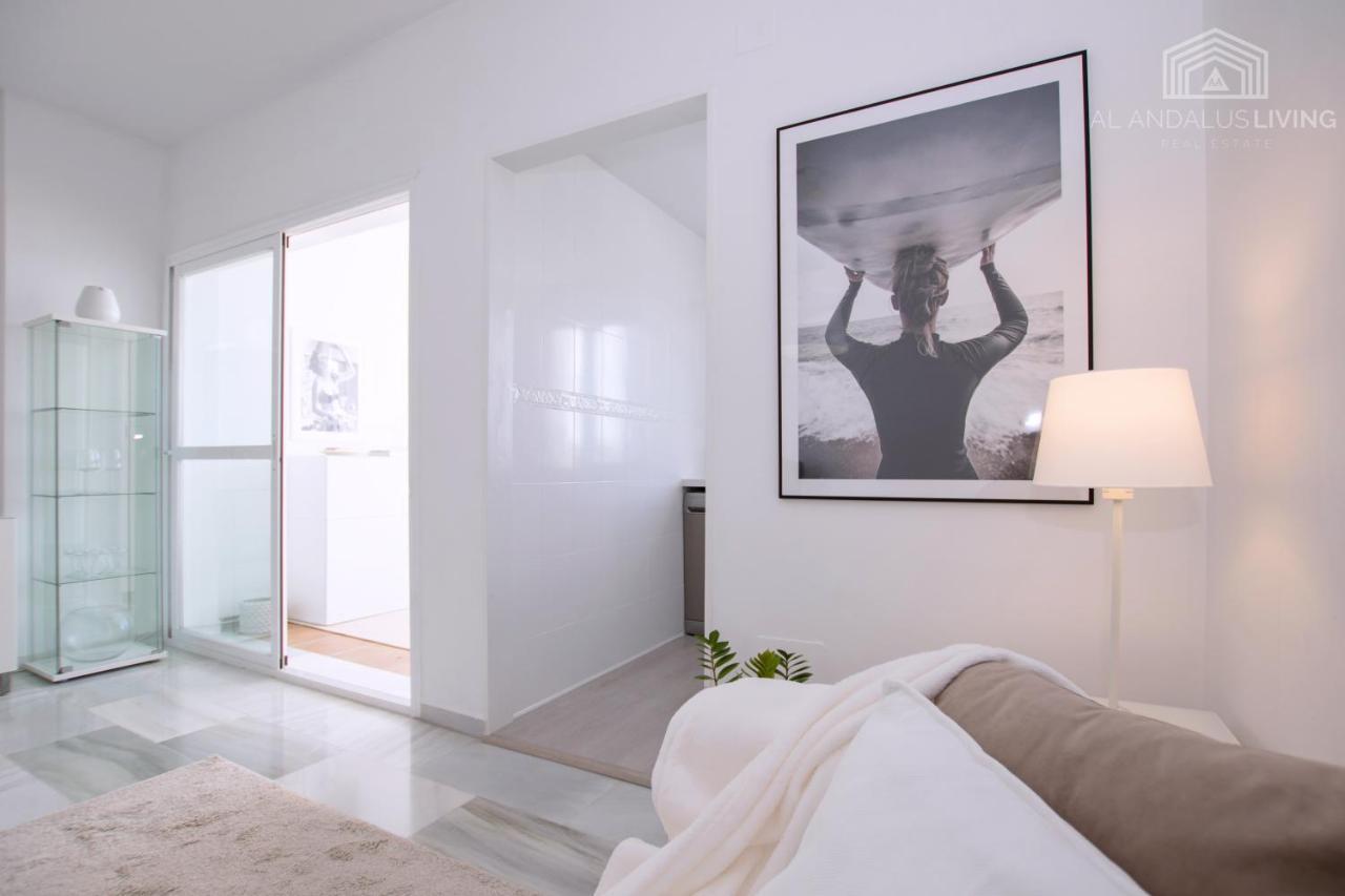 מאלגה Scandinavian Style Apartment With Amazing Sea Views And South West Facing Sunny Terrace In Miraflores Walking Distance To The Beach! מראה חיצוני תמונה