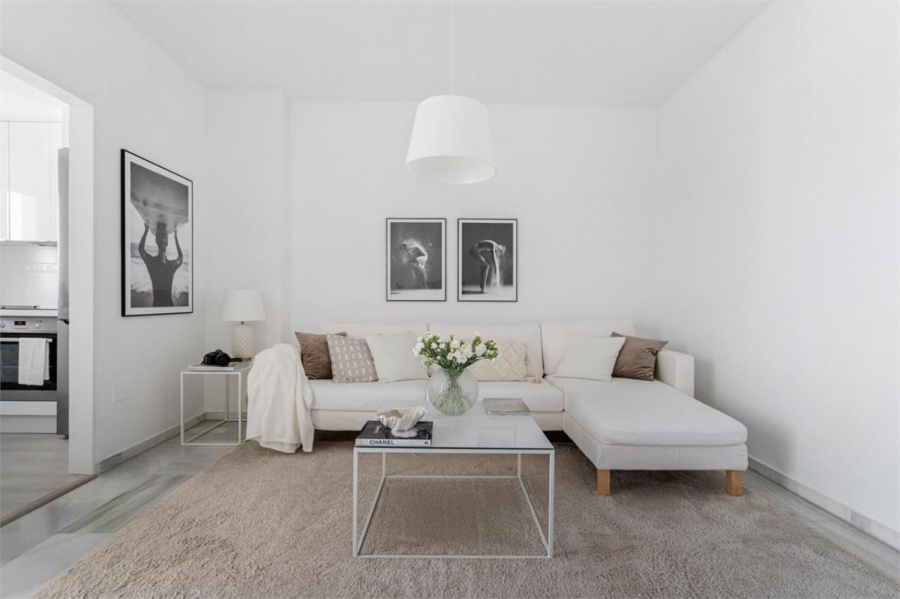 מאלגה Scandinavian Style Apartment With Amazing Sea Views And South West Facing Sunny Terrace In Miraflores Walking Distance To The Beach! מראה חיצוני תמונה